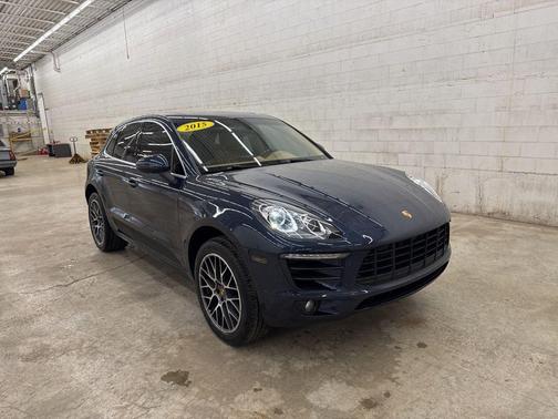 2015 Porsche Macan S