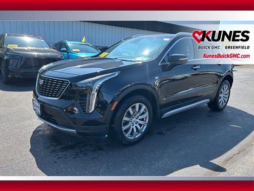 2023 Cadillac XT4 Premium Luxury