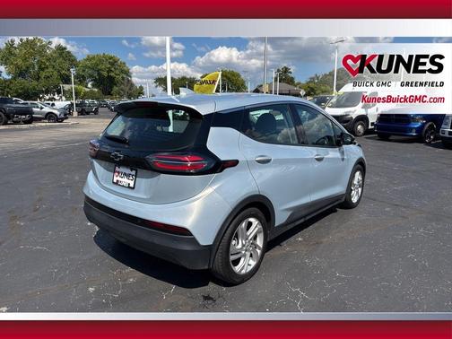 2023 Chevrolet Bolt EV FWD 1LT