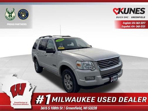 White 2008 Ford Explorer XLT