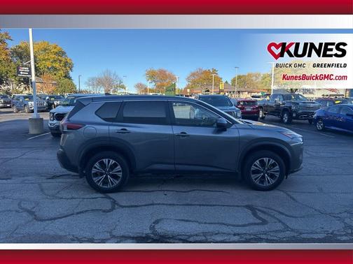 2023 Nissan Rogue SV