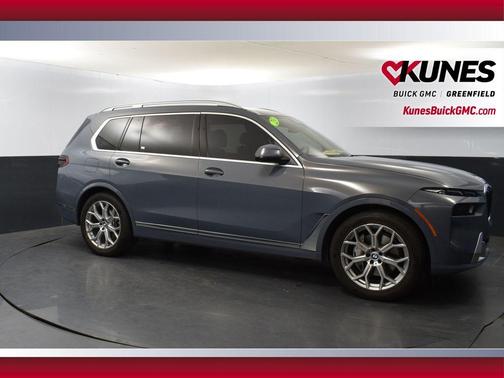 2023 BMW X7 xDrive40i