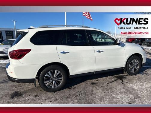 2020 Nissan Pathfinder SL 4WD