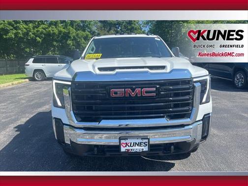 2025 GMC Sierra 3500 Base