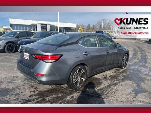 2022 Nissan Sentra SV