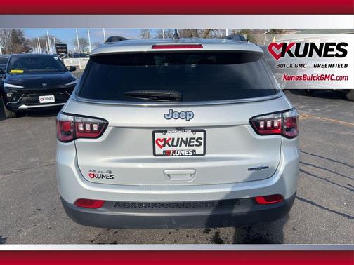 2025 Jeep Compass Latitude