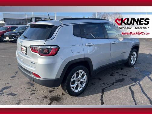 2025 Jeep Compass Latitude