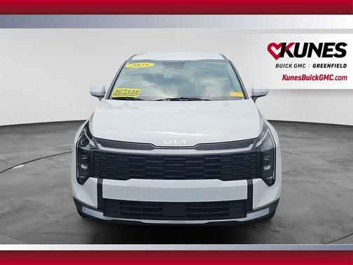 White 2026 Kia Sportage LX