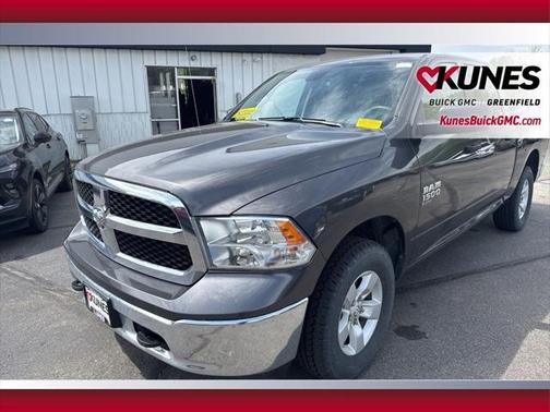 2022 RAM 1500 Classic SLT