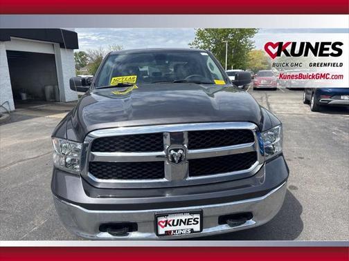 2022 RAM 1500 Classic SLT