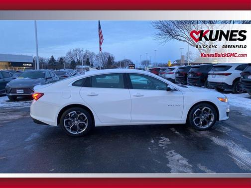 2021 Chevrolet Malibu FWD LT