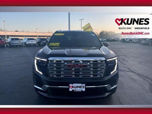 2024 GMC Acadia Denali