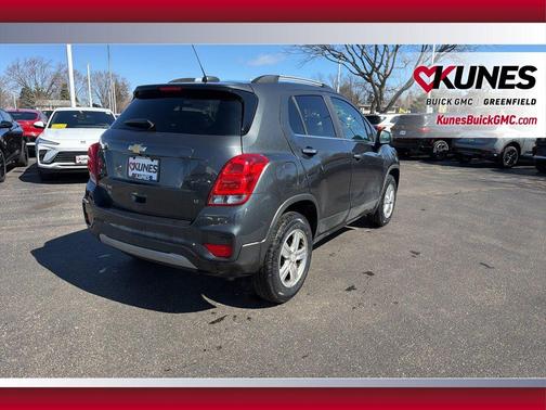 Gray 2018 Chevrolet Trax LT