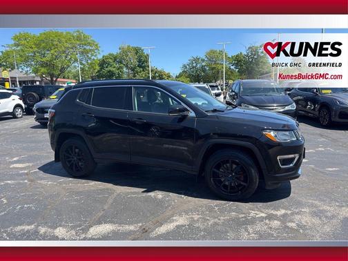 Diamond Black Crystal Pearlcoat 2018 Jeep Compass Limited