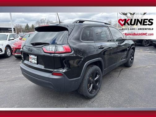 Diamond Black Crystal Pearlcoat 2020 Jeep Cherokee Altitude