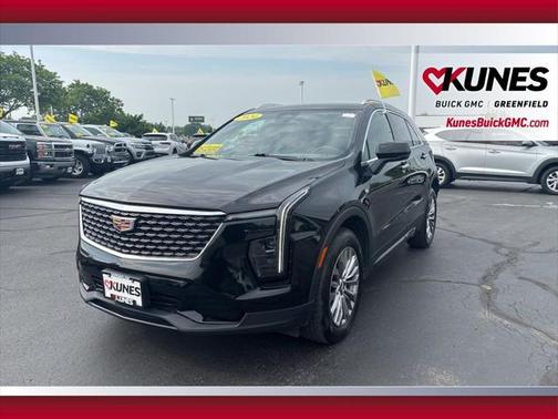 2024 Cadillac XT4 Premium Luxury