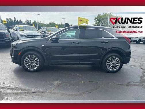 2024 Cadillac XT4 Premium Luxury