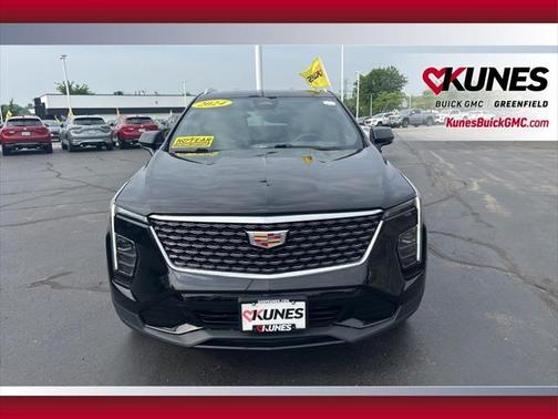 2024 Cadillac XT4 Premium Luxury