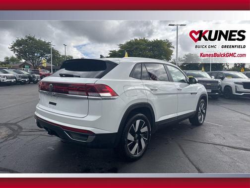 2024 Volkswagen Atlas Cross Sport 2.0T SE w/Technology