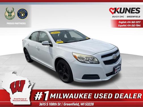 Summit White 2013 Chevrolet Malibu 1LT