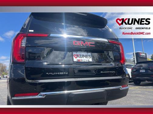 Onyx Black 2026 GMC Yukon 4WD Elevation