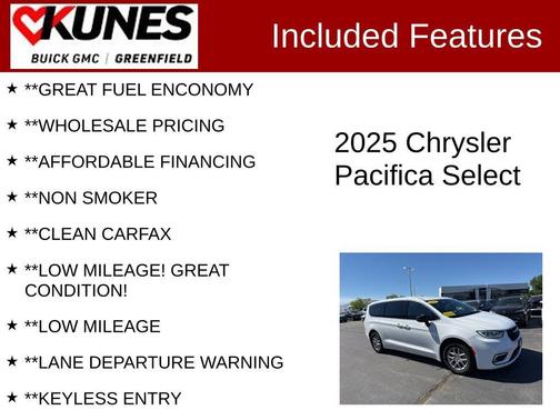 Bright White Clearcoat 2025 Chrysler Pacifica L