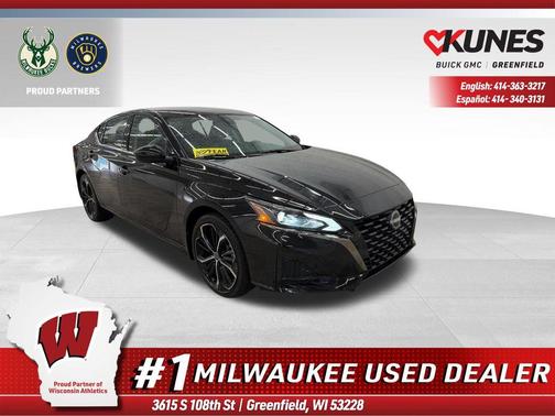 Super Black 2025 Nissan Altima SR FWD