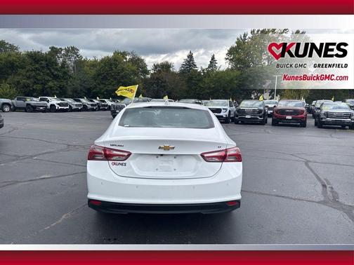 2024 Chevrolet Malibu FWD 2LT