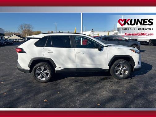 2025 Toyota RAV4 Hybrid LE