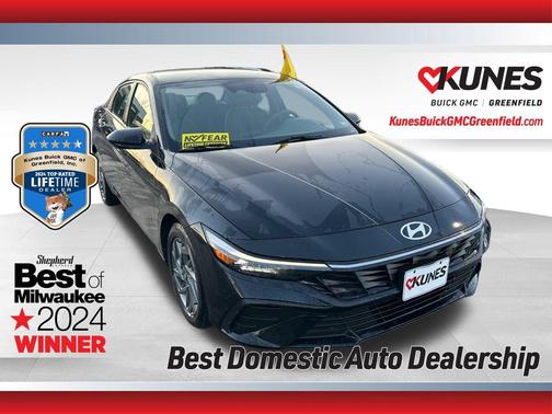 2024 Hyundai ELANTRA SEL