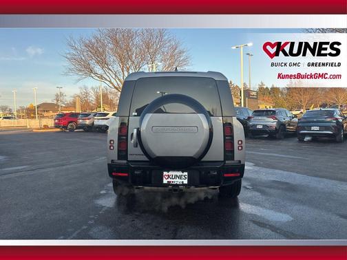 2024 Land Rover Defender 130 P400 X-Dynamic SE