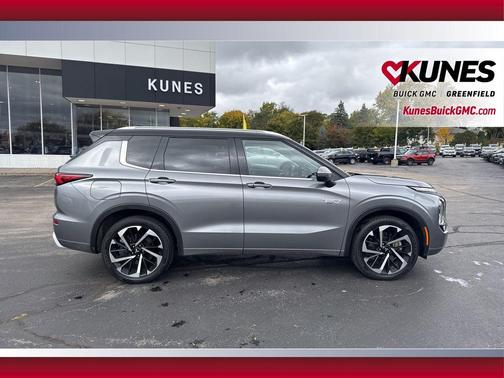 2023 Mitsubishi Outlander PHEV 40th Anniversary S-AWC