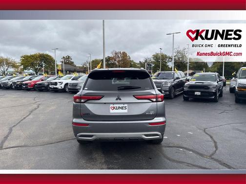 2023 Mitsubishi Outlander PHEV 40th Anniversary S-AWC