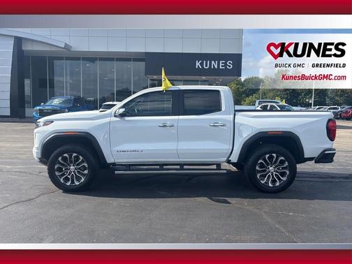 2024 GMC Canyon Denali