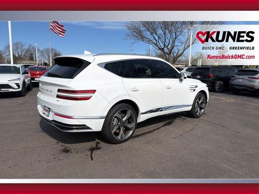 2025 Genesis GV80 2.5T