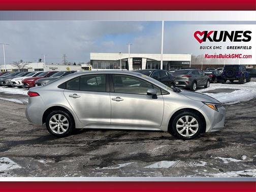 2025 Toyota Corolla Hybrid XLE