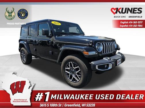 Black Clearcoat 2025 Jeep Wrangler 4-Door Sahara 4x4