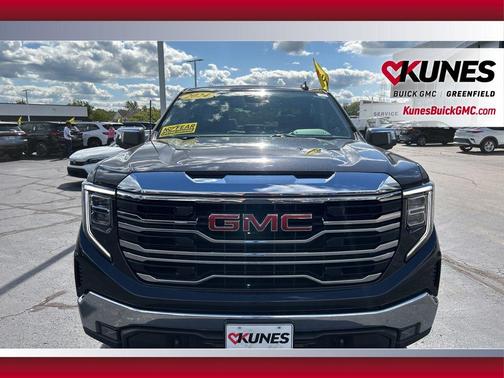 2024 GMC Sierra 1500 SLT