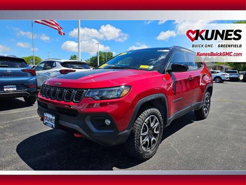 Red Hot Pearlcoat 2025 Jeep Compass Trailhawk