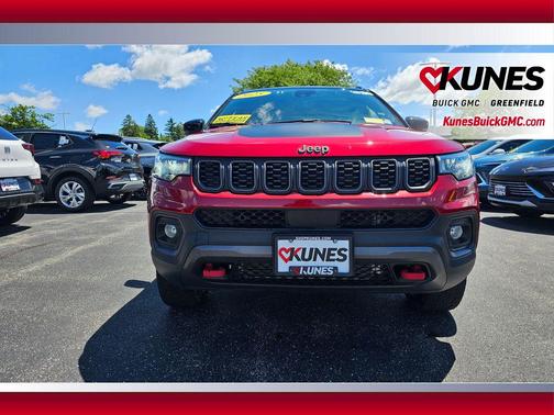 Red Hot Pearlcoat 2025 Jeep Compass Trailhawk