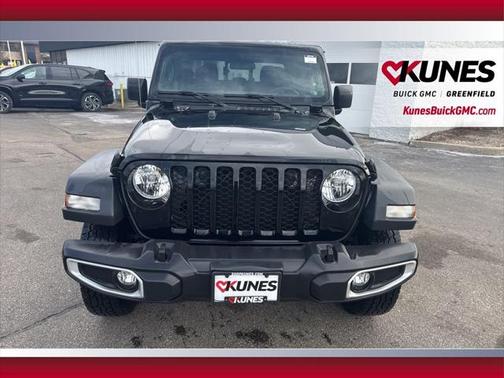 2023 Jeep Gladiator Sport S