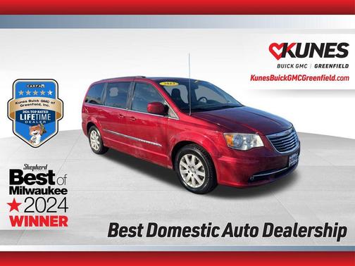 2013 Chrysler Town & Country Touring