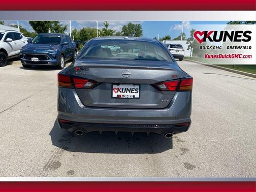 2024 Nissan Altima SR Intelligent AWD