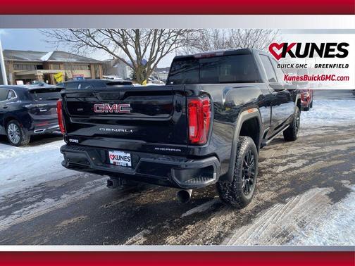 2023 GMC Sierra 3500 Denali