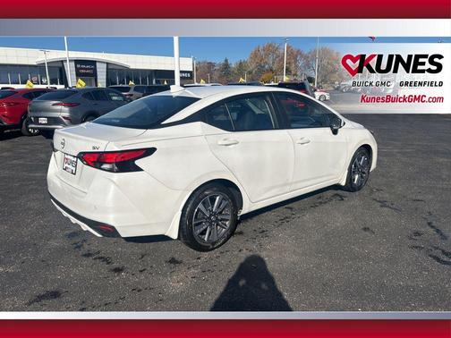 2024 Nissan Versa 1.6 SV