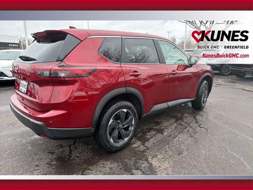 2025 Nissan Rogue SV