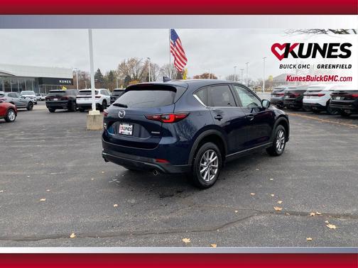 2022 Mazda CX-5 2.5 S Preferred Package