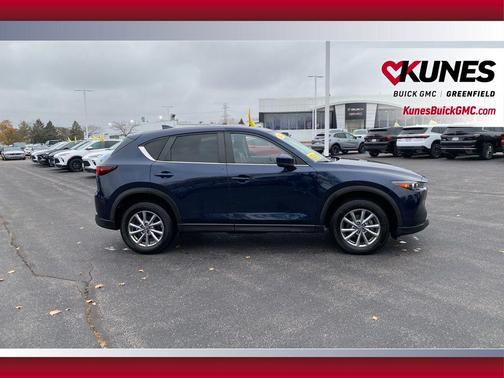 2022 Mazda CX-5 2.5 S Preferred Package