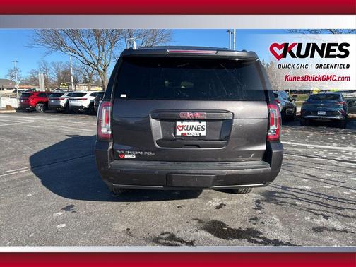 2016 GMC Yukon XL SLT
