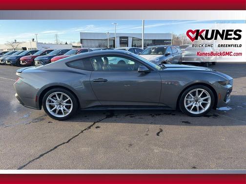 2025 Ford Mustang GT Premium